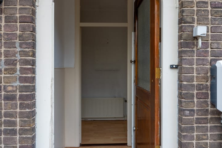 Foto 4 van Huygensstraat 1