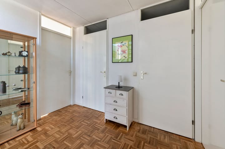 Foto 28 van Iroko 192