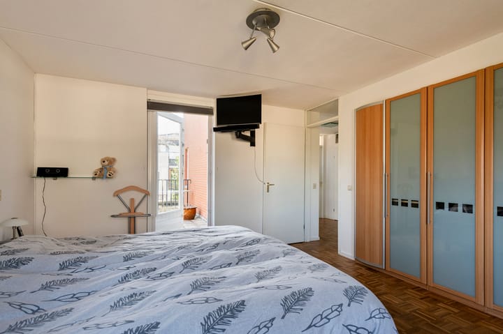 Foto 31 van Iroko 192