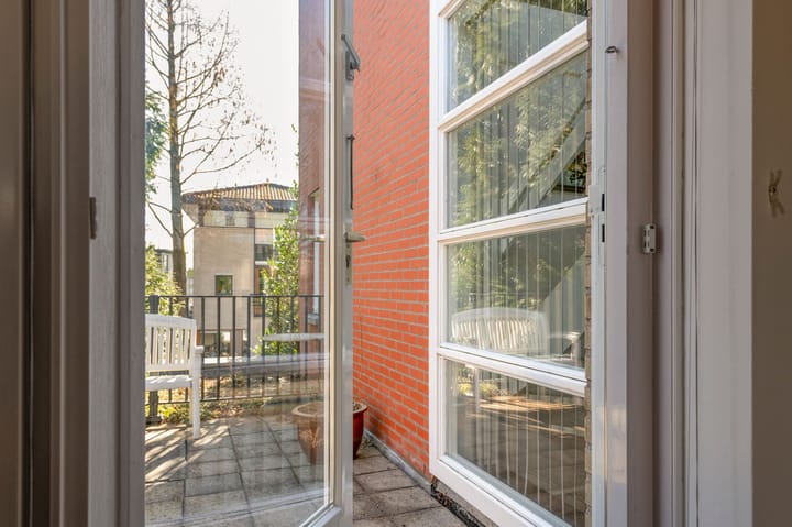 Foto 32 van Iroko 192