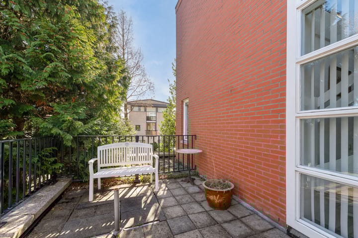 Foto 33 van Iroko 192