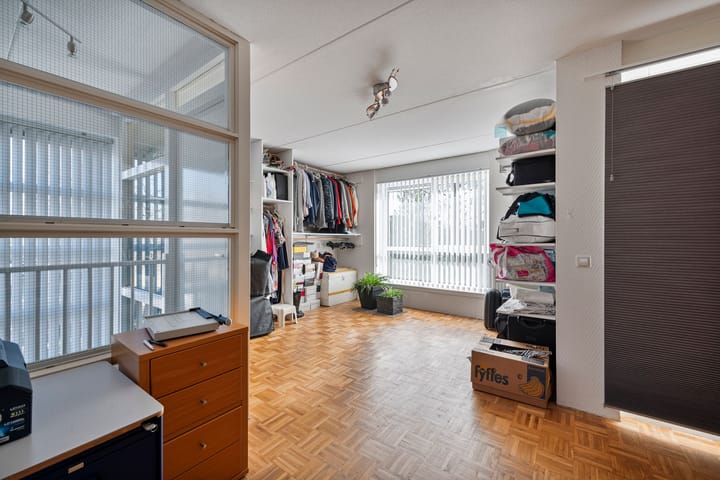 Foto 43 van Iroko 192