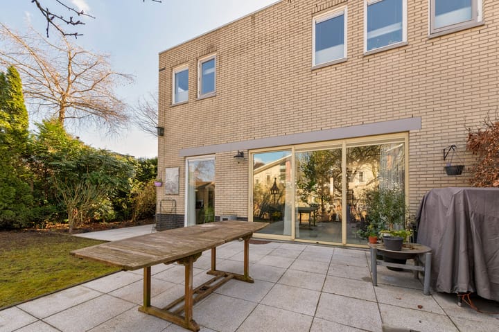 Foto 56 van Iroko 192