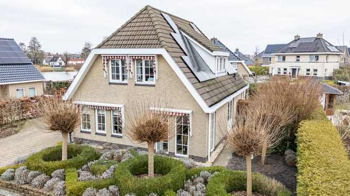 Foto 2 van Midscheeps 82