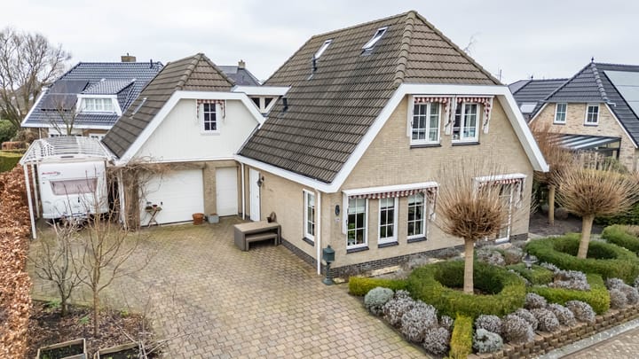 Foto 3 van Midscheeps 82