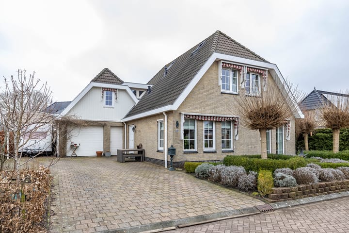 Foto 5 van Midscheeps 82