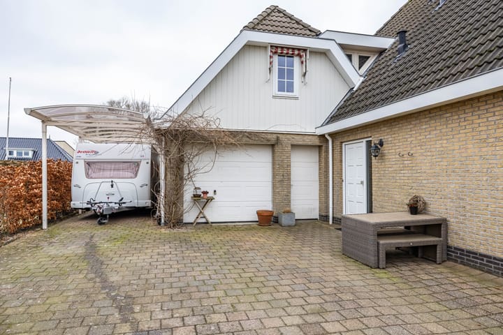 Foto 7 van Midscheeps 82