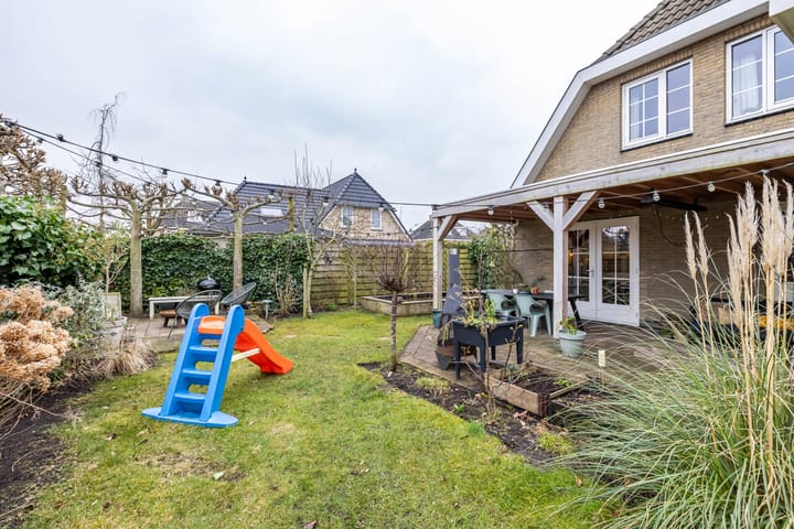 Foto 16 van Midscheeps 82