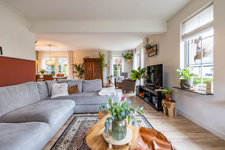 Foto 32 van Midscheeps 82