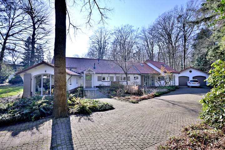 Middenweg 14