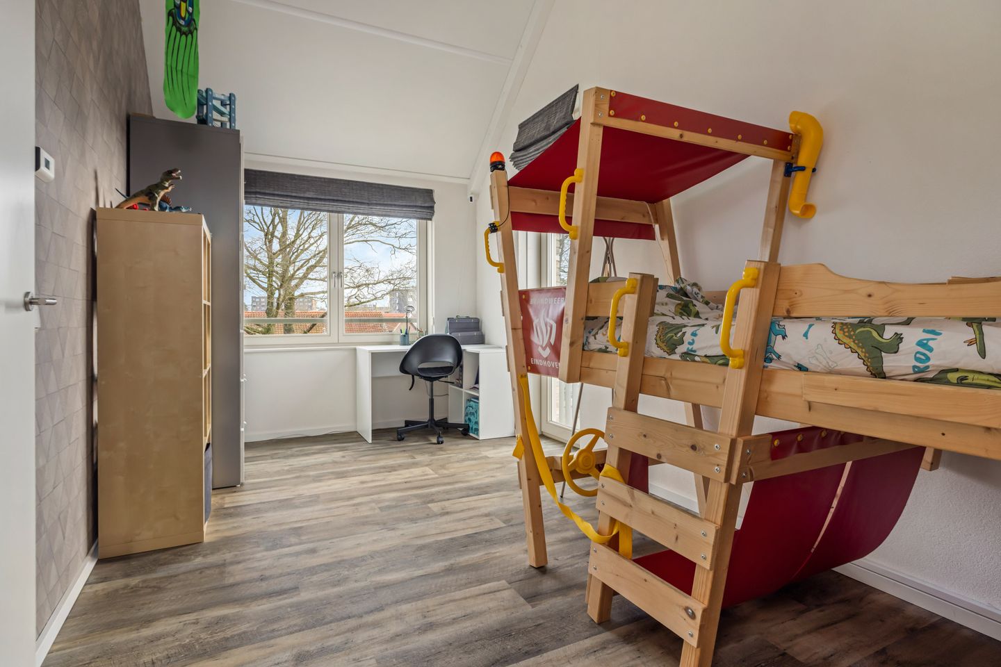 Foto 40 van Halvemaanstraat 16