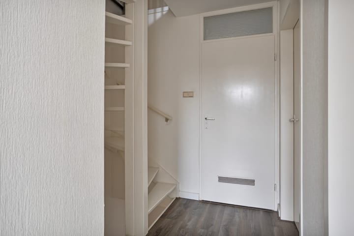 Photo 14 of Ruigezandplantsoen 12