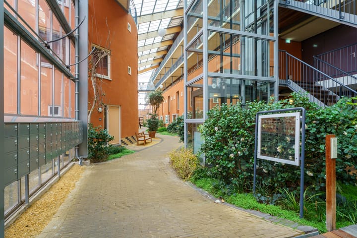 Foto 42 van Louis Davidsstraat 156