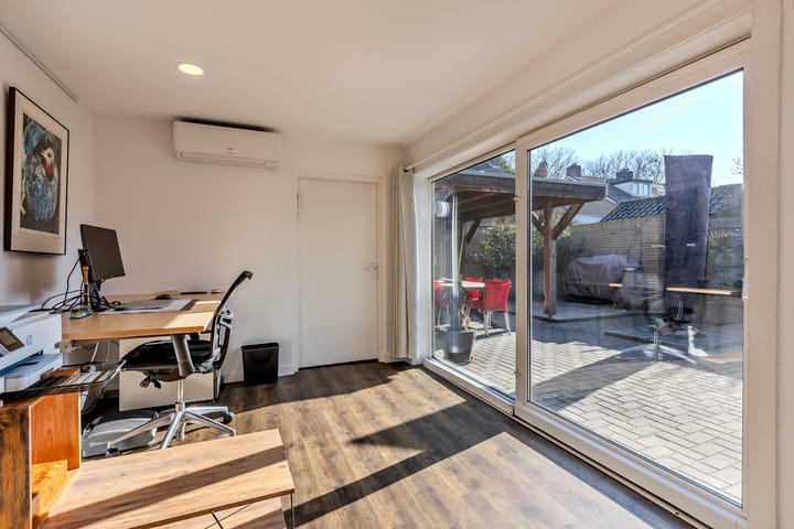 Foto 24 van Barnsteenstraat 13