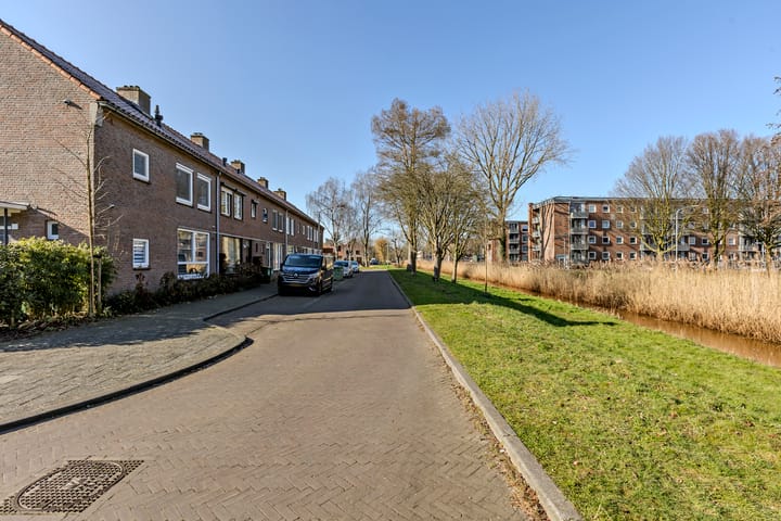 Foto 55 van Barnsteenstraat 13