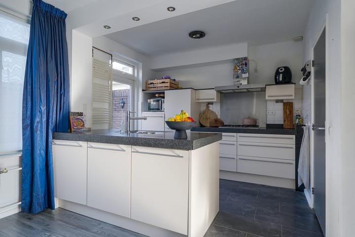 Photo 15 of Arlonstraat 6