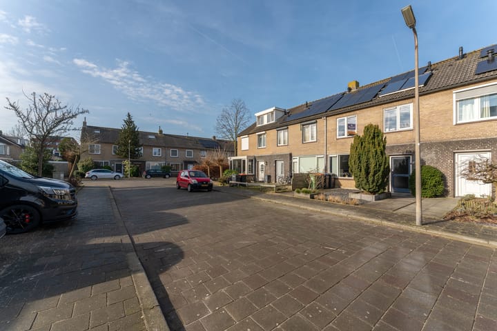 Photo 33 of Arlonstraat 6