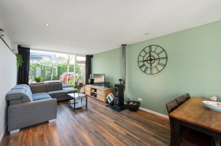 Foto 12 van van Poelgeestlaan 44