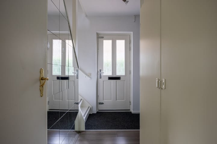 Foto 11 van Elzenlaan 4