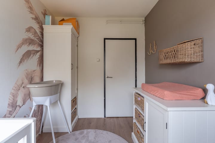 Photo 12 of Schaepmanstraat 139