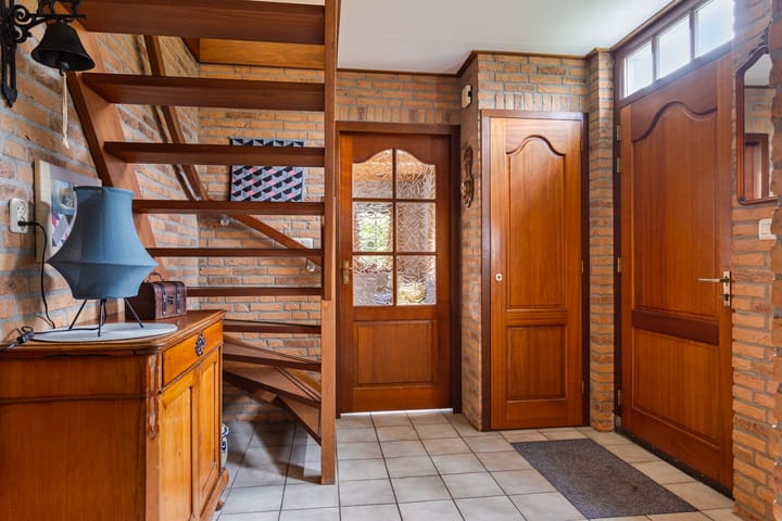 Photo 19 of Roosjesweg 4