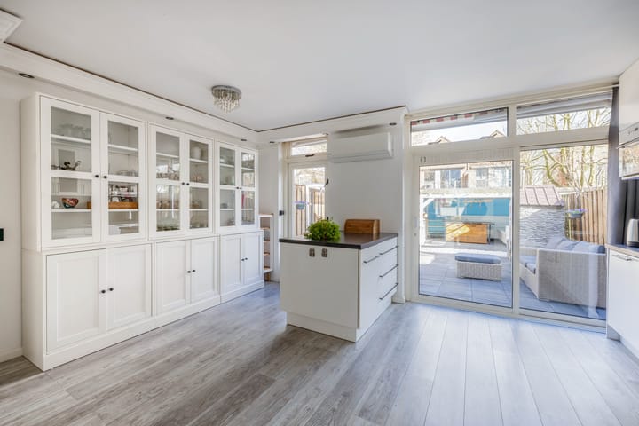 Foto 13 van Junolaan 46