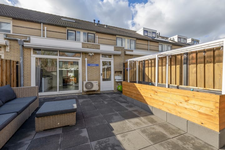 Foto 24 van Junolaan 46