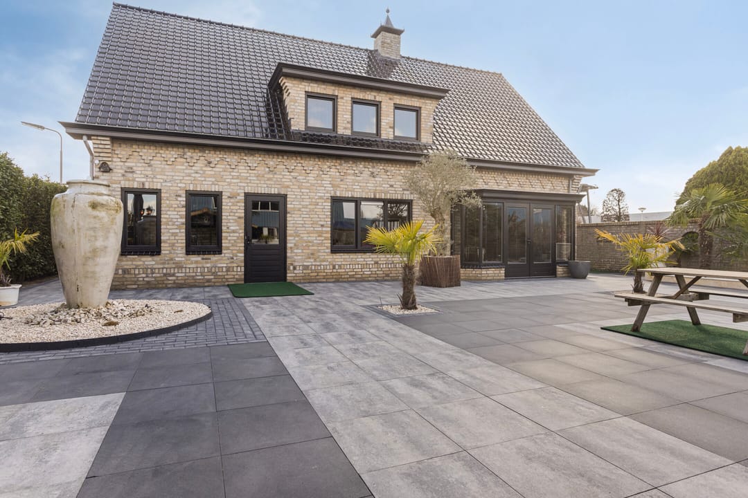 Photo 41 of Struikhei 21