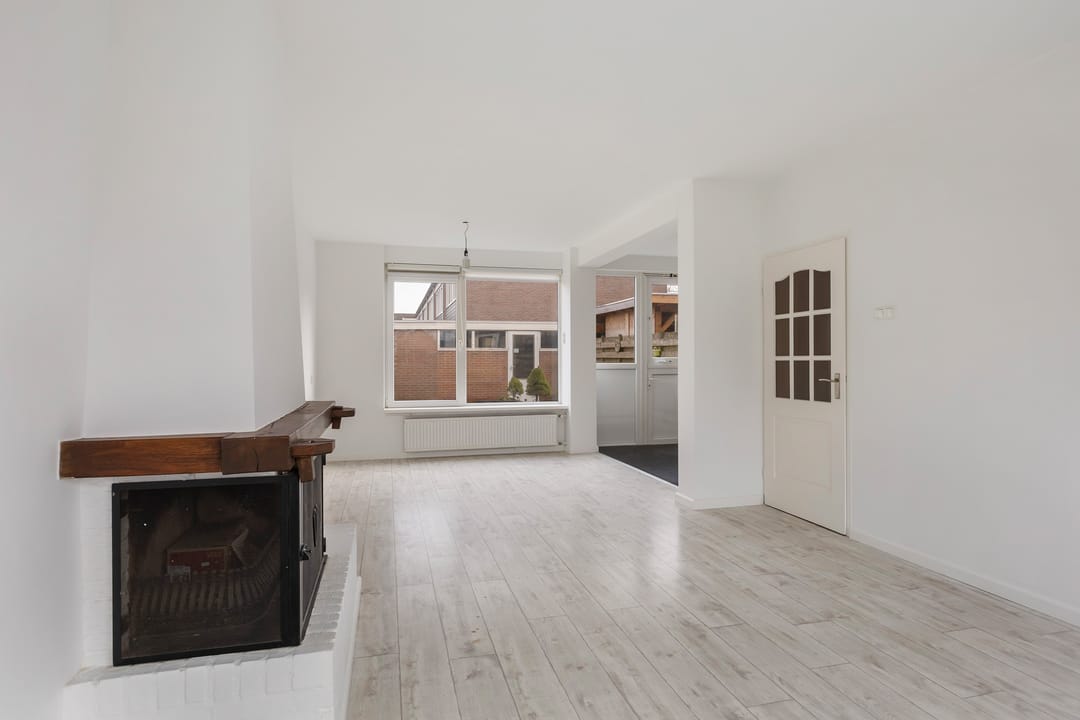 Foto 2 van Van Hogendorplaan 53