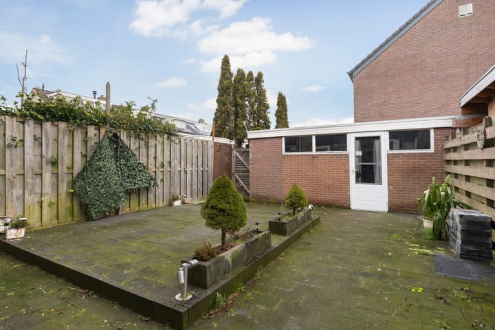 Photo 13 of Van Hogendorplaan 53