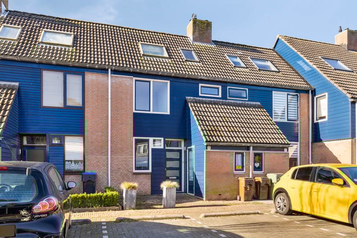 Foto 5 van Camilo Torresplein 5