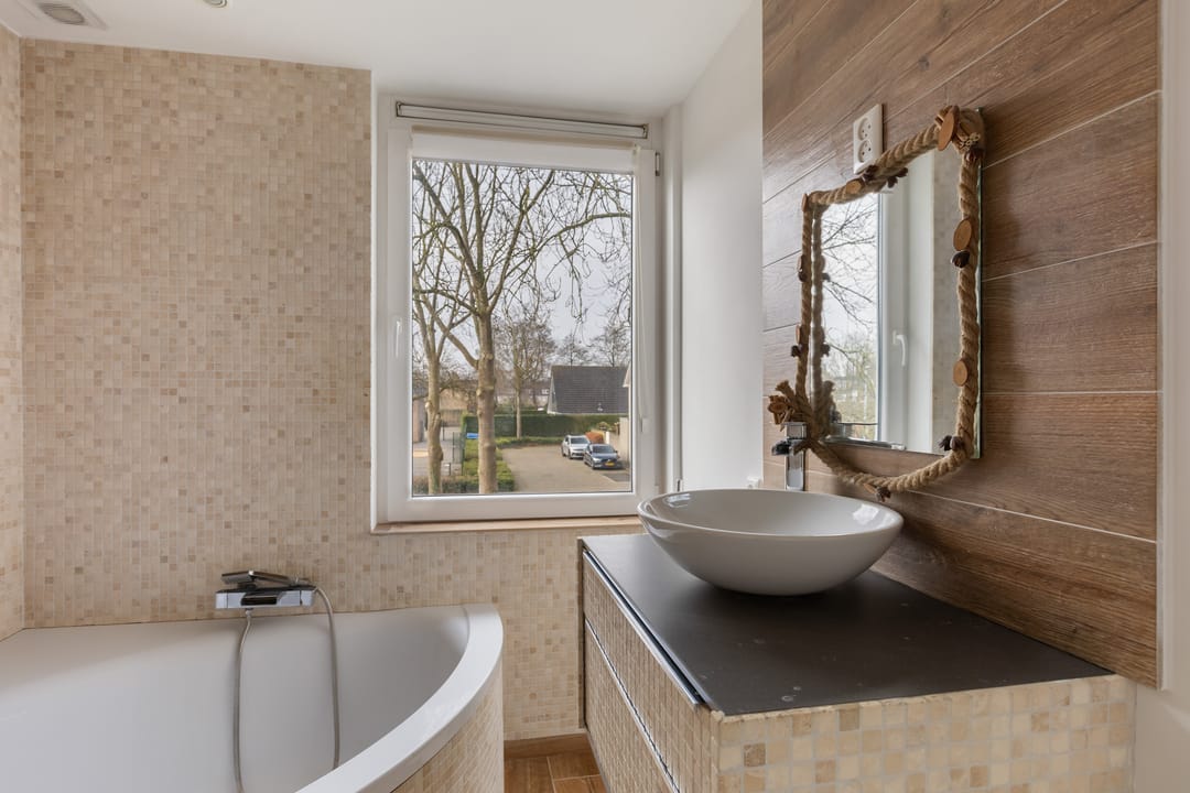 Foto 28 van Van Hogendorplaan 53