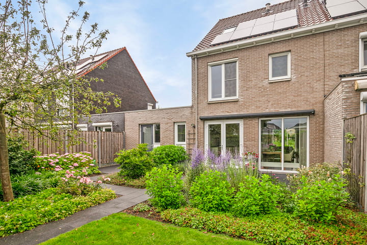 Foto 33 van Alexander de Grotestraat 9