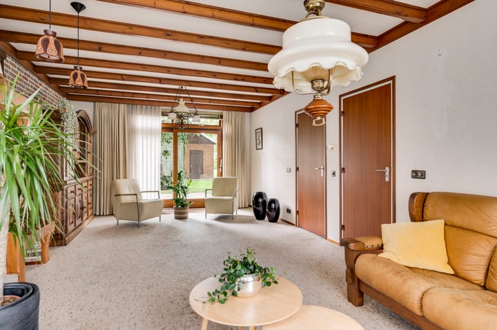 Foto 10 van Hoebensstraat 4