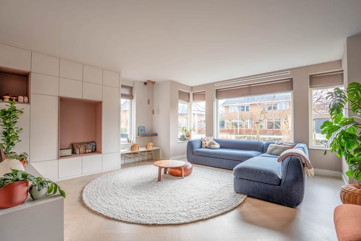 Foto 1 van Bloemenhof 14