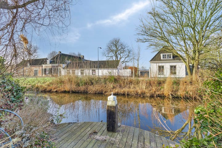 Foto 25 van Camilo Torresplein 5