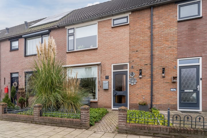 Foto 1 van Van Eedenstraat 25