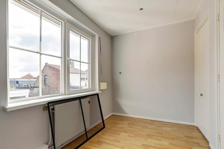 Photo 21 of Dalemsestraat 56