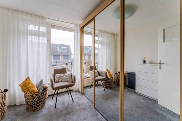 Foto 23 van Van Eedenstraat 25