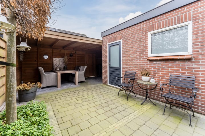 Foto 33 van Van Eedenstraat 25