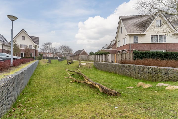 Foto 43 van Van Eedenstraat 25