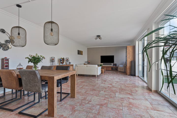 Foto 11 van Braceletstraat 7