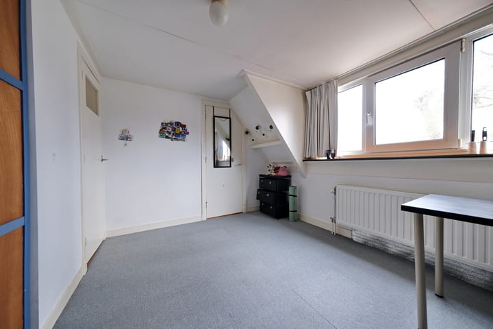 Foto 14 van Lijnbaanstraat 15