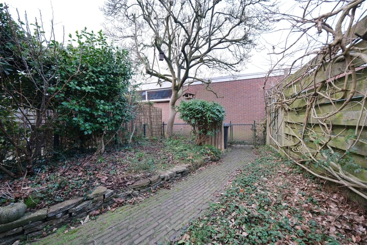 Foto 25 van Lijnbaanstraat 15