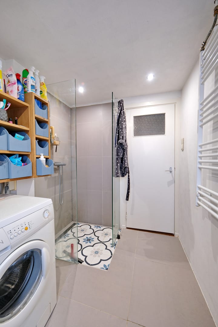 Foto 17 van Lijnbaanstraat 15