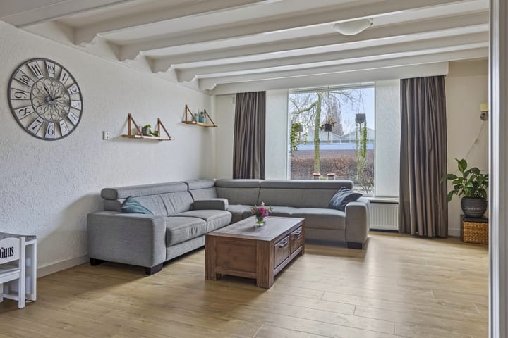 Foto 4 van Spoorstraat 16