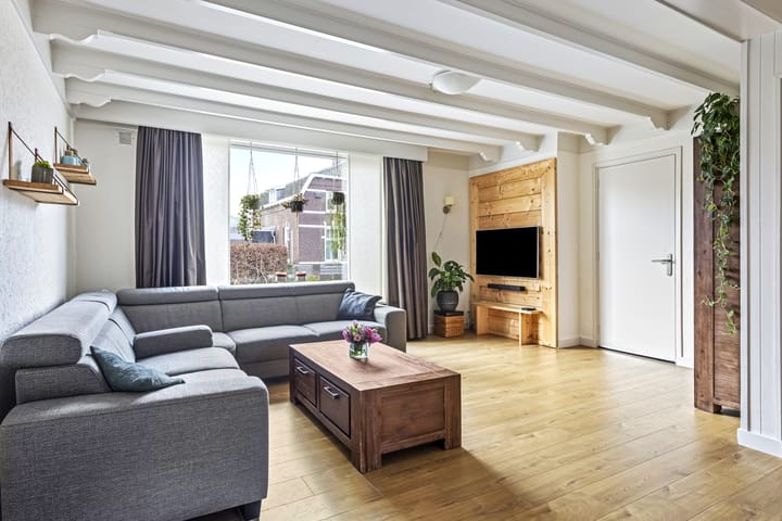 Foto 5 van Spoorstraat 16