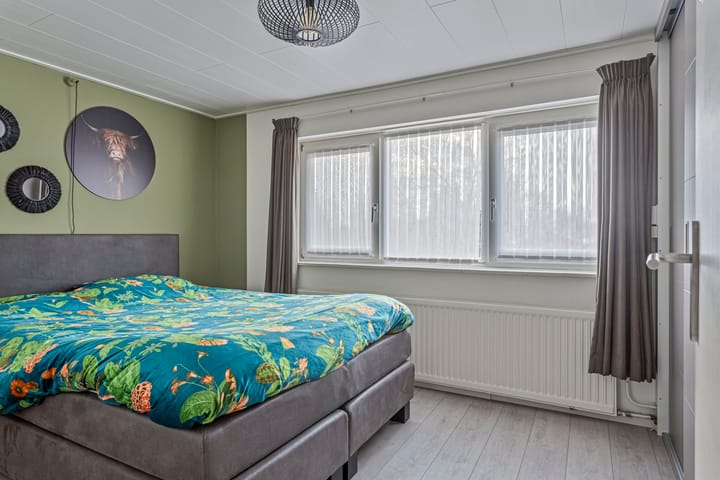 Foto 24 van Spoorstraat 16