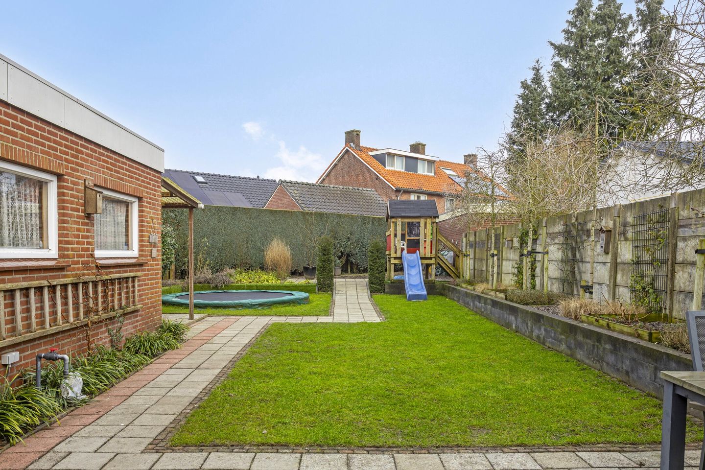 Foto 40 van Spoorstraat 16