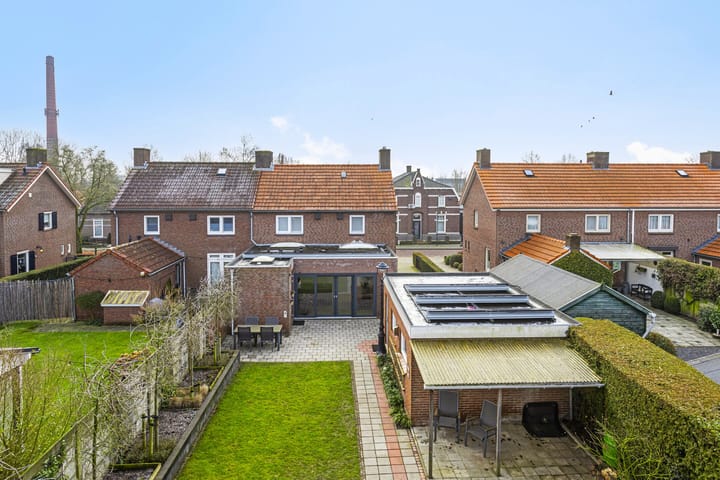 Foto 43 van Spoorstraat 16